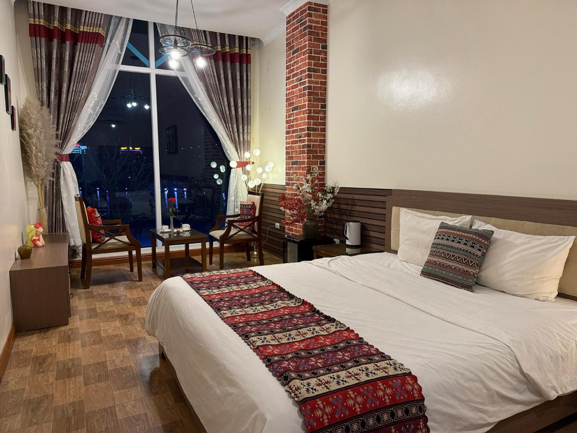 Anh Hong Hotel Ta Lan Than Bagian luar foto